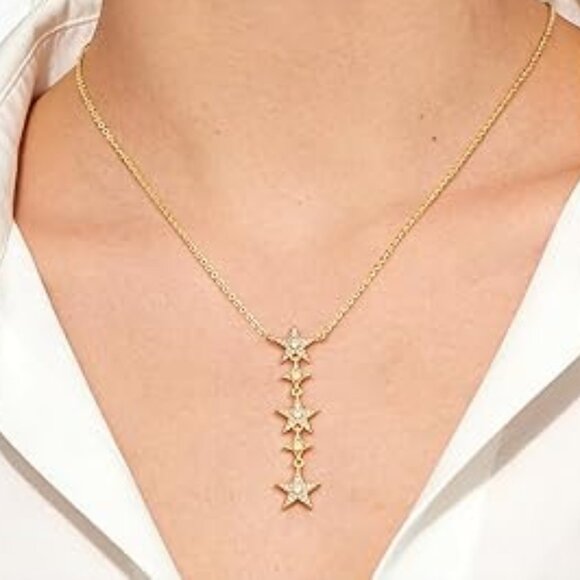 Neiman Marcus 14k Gold Plated Trio Star Charm Necklace - Picture 3 of 3